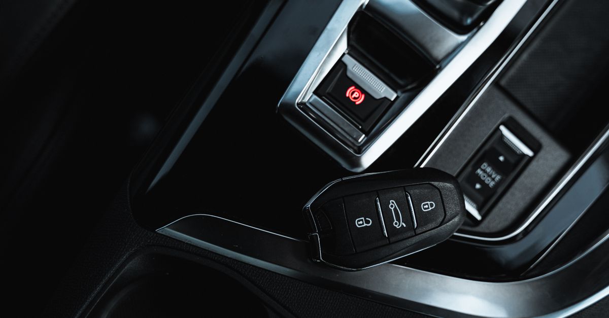 Ford car key fob — Commack Locksmith