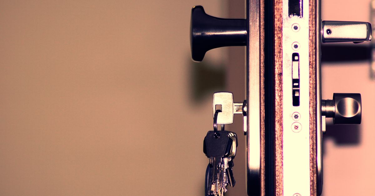 What Is a Locksmith Call-Out Fee, and What Should You Expect to Pay? — Commack Locksmith