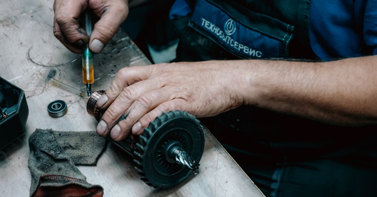 key maker professional — Commack Locksmith