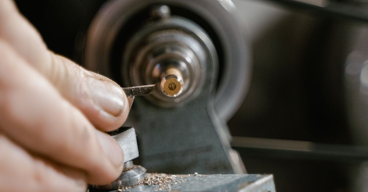 locksmith tools keys — Commack Locksmith