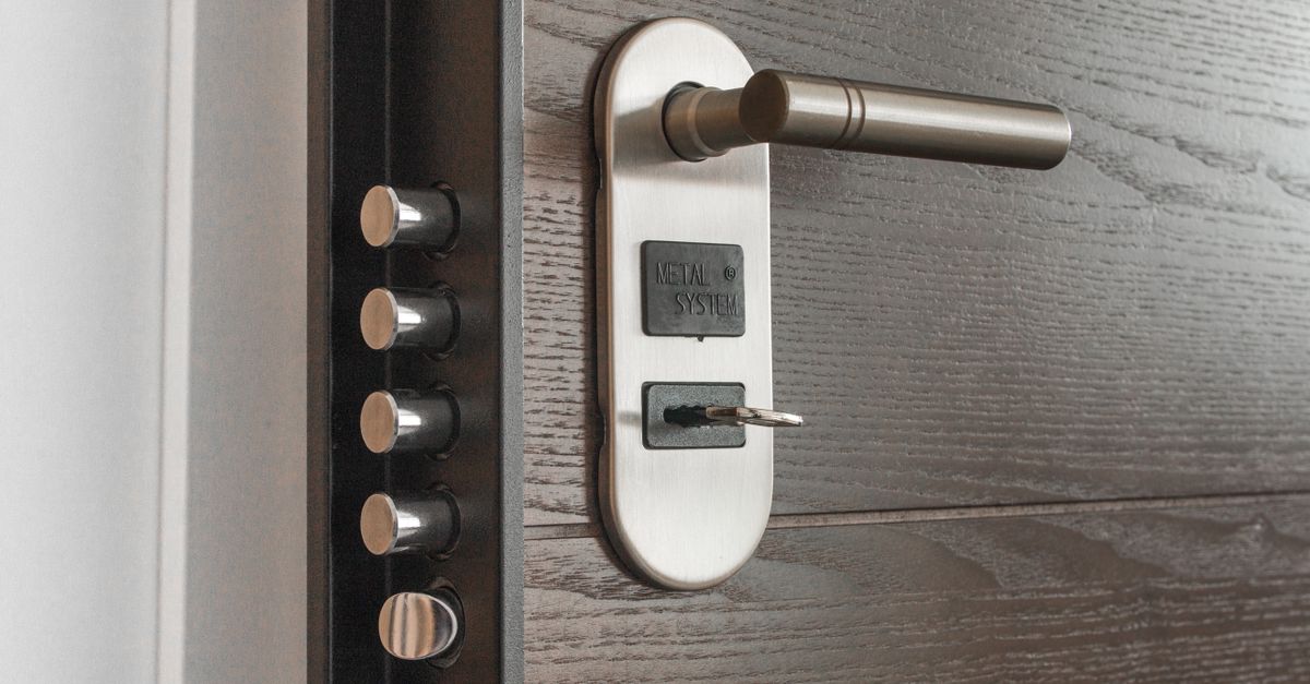 Lock Grades 1, 2 and 3: Which Door Knob Lock and Deadbolt Belongs Where — Commack Locksmith
